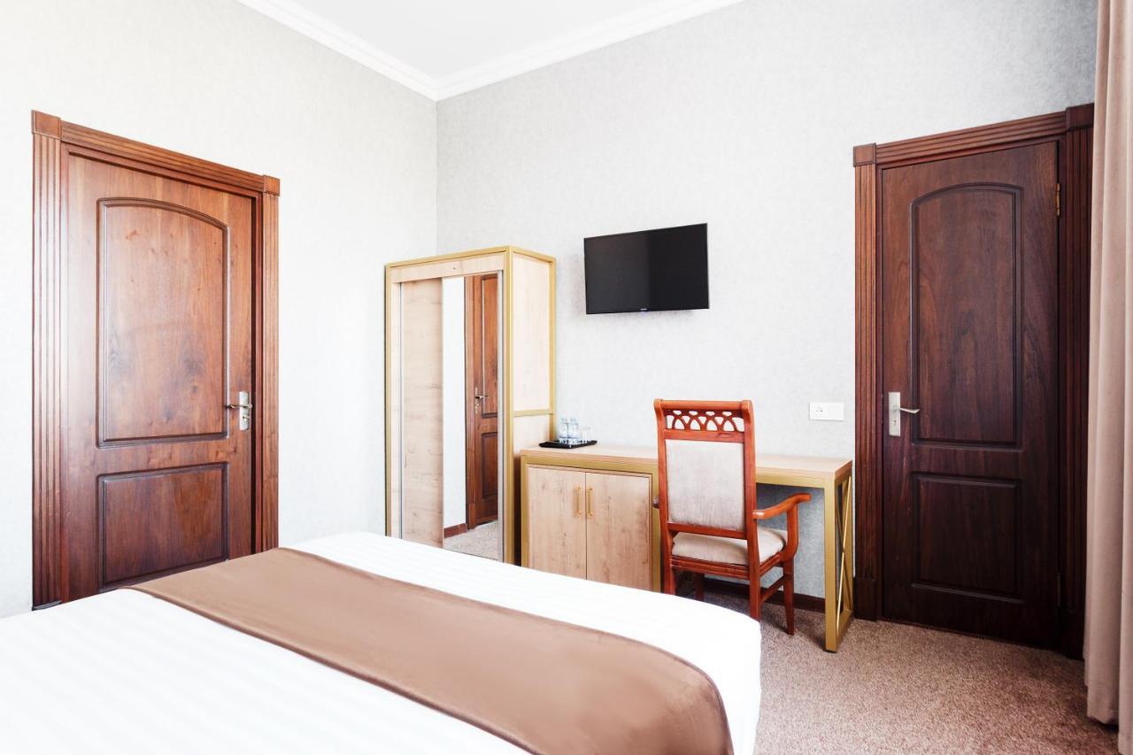 Western Suites Hotel Tasken Kültér fotó