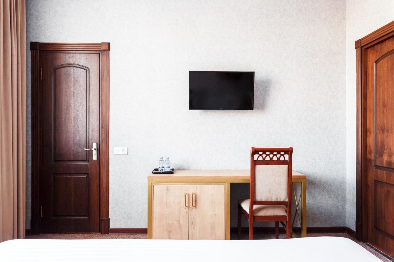 Western Suites Hotel Tasken Kültér fotó