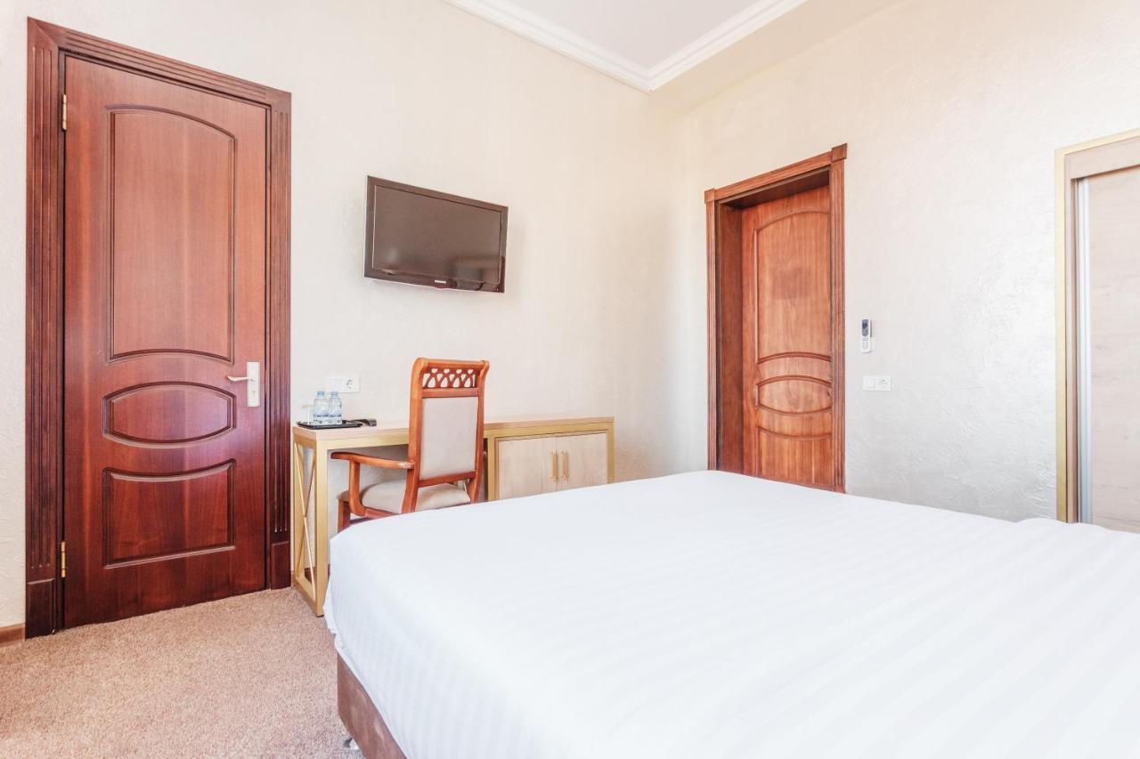 Western Suites Hotel Tasken Kültér fotó