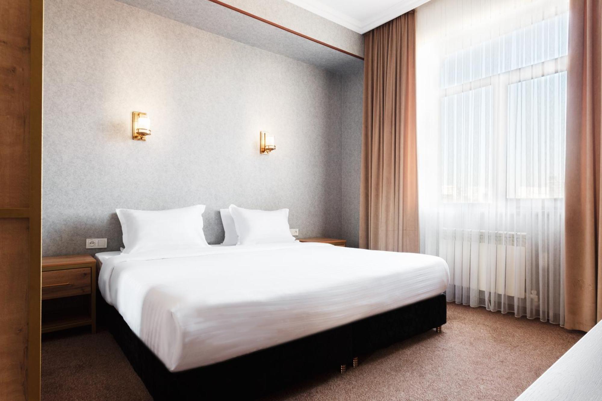 Western Suites Hotel Tasken Kültér fotó