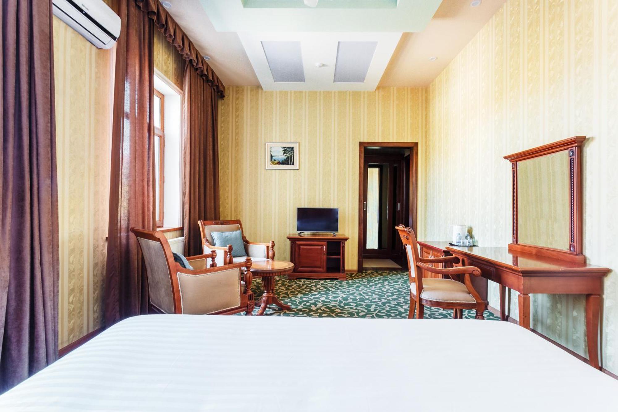 Western Suites Hotel Tasken Kültér fotó