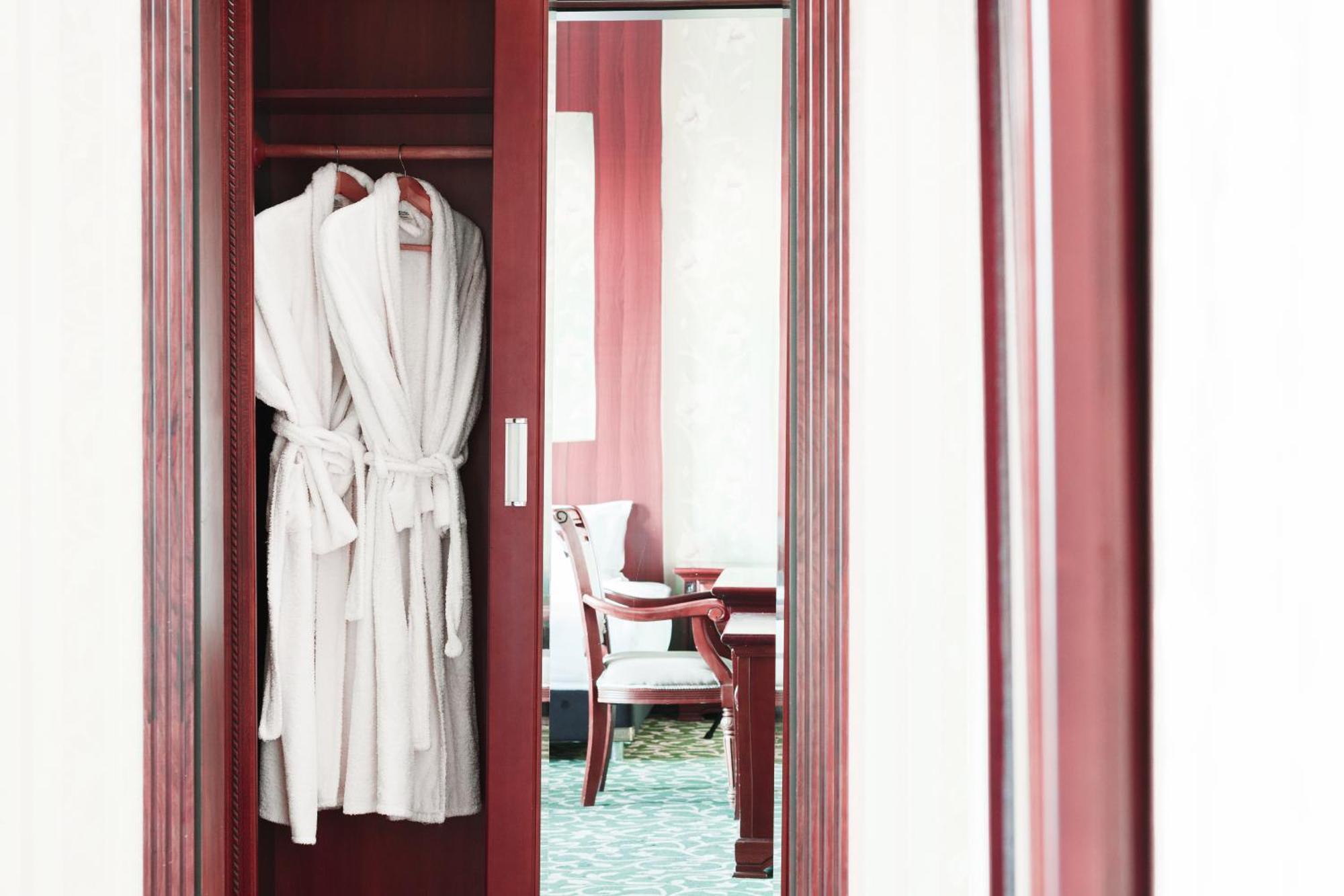 Western Suites Hotel Tasken Kültér fotó