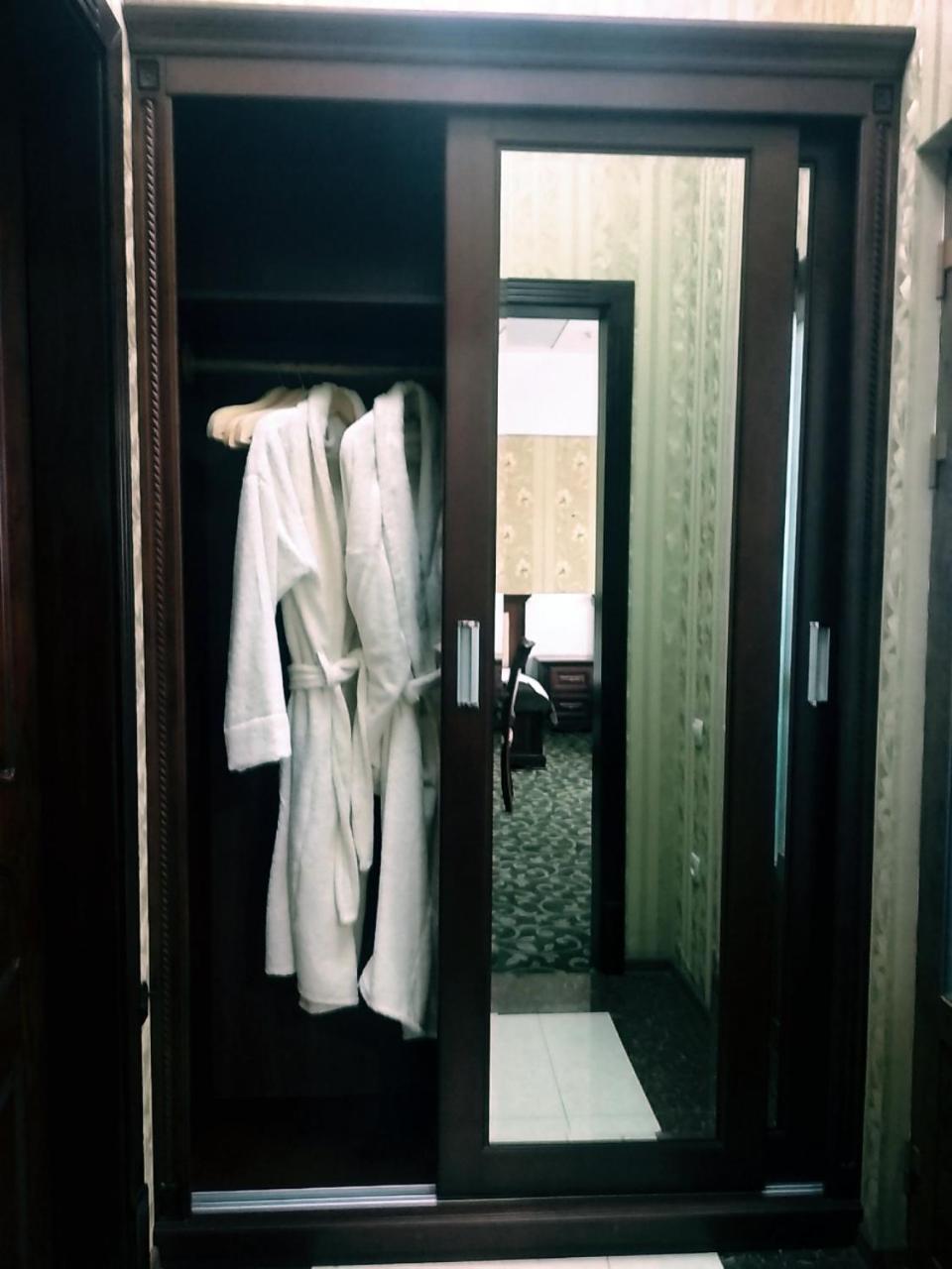 Western Suites Hotel Tasken Kültér fotó