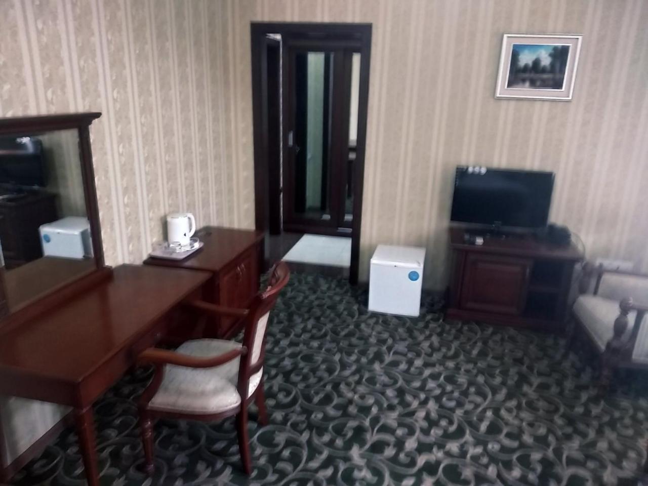 Western Suites Hotel Tasken Kültér fotó